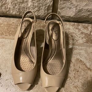 Life Stride Peep-Toe Slingback Heels